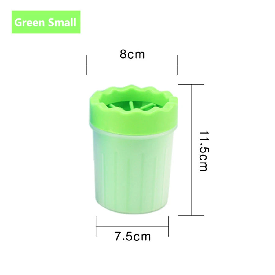 Pet paw wash cup quickly removes mud and dirt effortlessly.