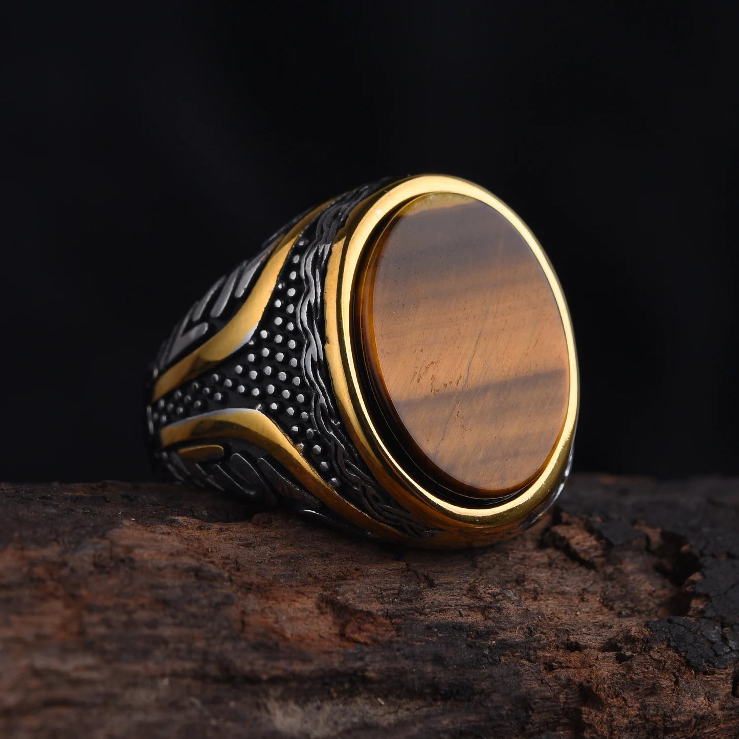 Classic stainless steel ring, many gemstone colors, fashionable high-quality unisex.