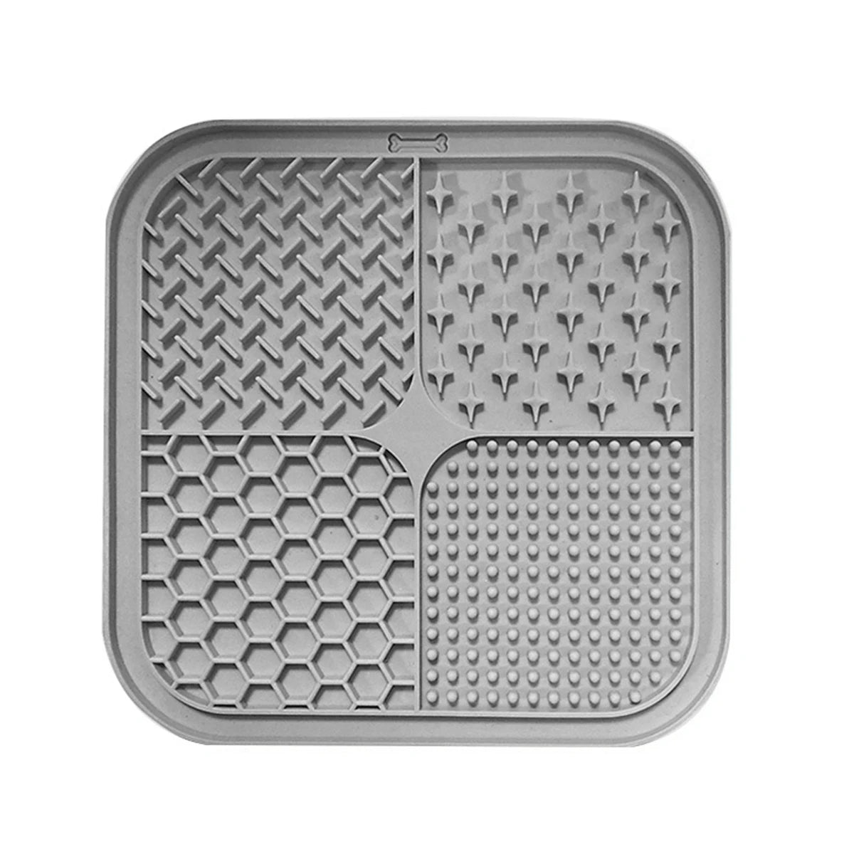 Silicone lick mat slows eating, reducing choking and anxiety naturally.