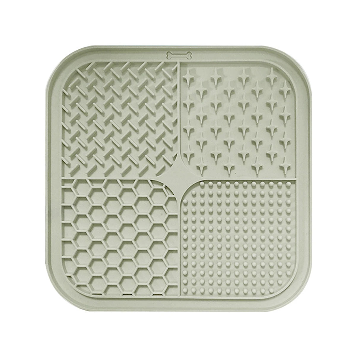 Silicone lick mat slows eating, reducing choking and anxiety naturally.